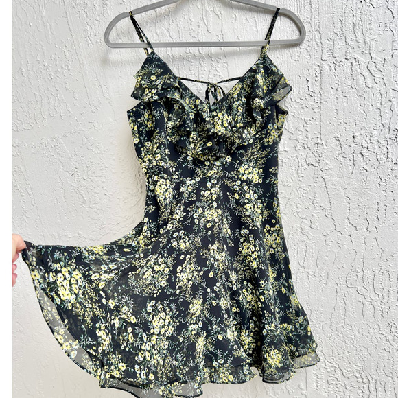 Lulus Romantic Floral Print Ruffled Backless Skater Dress Black Women's Small - Picture 4 of 8